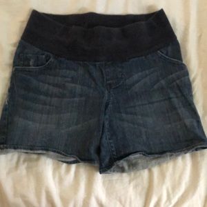 Women’s denim Maternity shorts